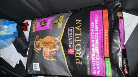 Purina ProPlan sensitive skin & stomach 16lb