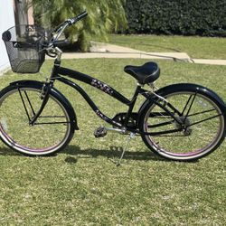 Women’s 7speed Beach cruiser