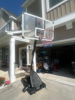 Basketball hoop