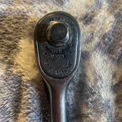 SNAP-ON  3/8 Ratchet (contact info removed)