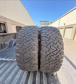 LT275/65R18 Bfgoodrich Ko3 Baja Champion Tires (2)