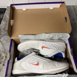 Nike Vertebrae 9.5 