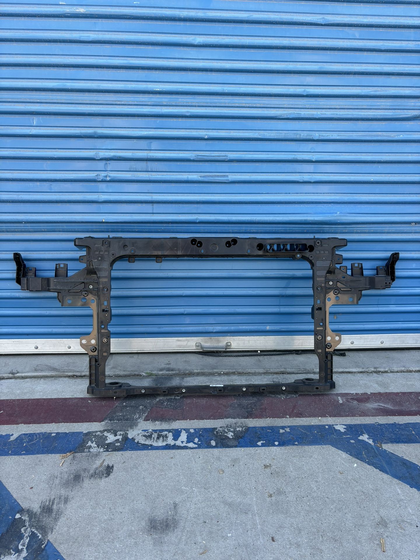 2017,2018,2019,2020,2021,2022 Kia Niro Core Support,Radiator Support/Soporte De Radiator Oem Ask