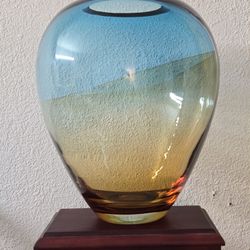 VINTAGE  1959 CRYSTAL VASE