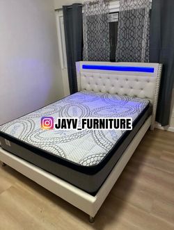 New queen bed frame with MATRESS