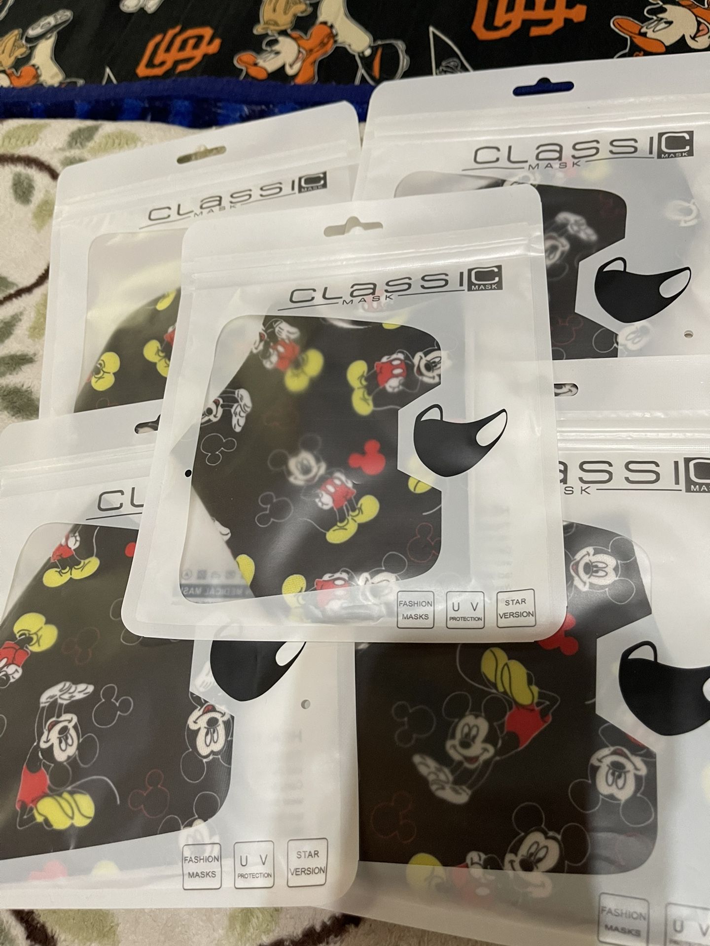 Thin washable face mask