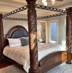 King size Canopy Bedroom set ( no mattress)