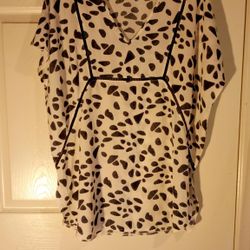 Women's  Dress Top Flow Size med