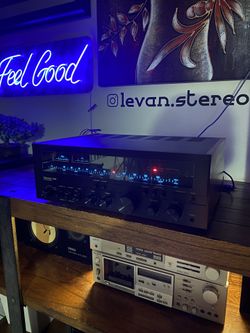 Receiver Quadraflex Reference 300R: The Glow That Defined an Era