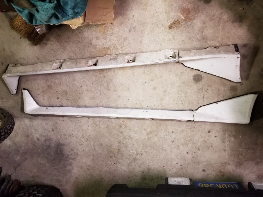 Factory OEM Toyota MR-2 Side Skirts