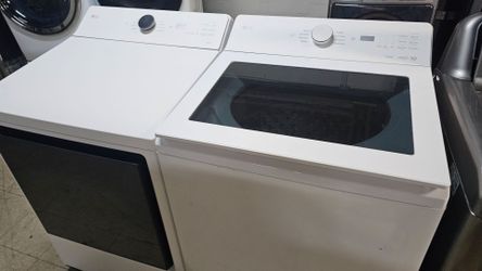 LG ThinQ Washer And Dryer Electric