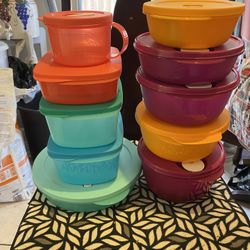Tupperware 