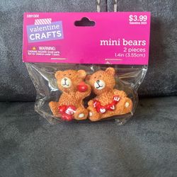 New Valentine Crafts Brand 2 Piece Mini Bears Decorations