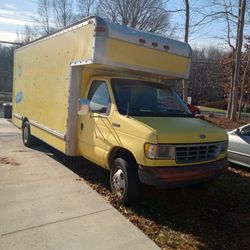 Ford F-350 Box Truck Make Offer