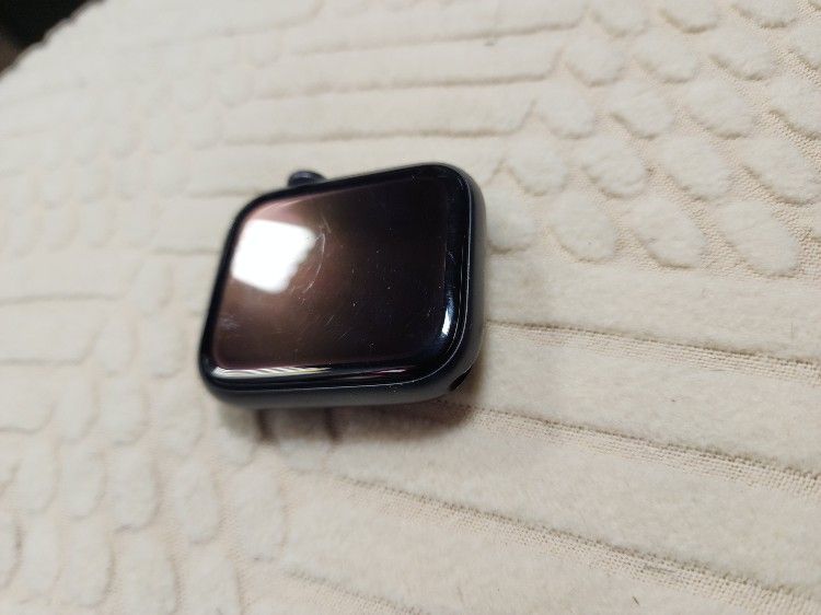 Apple Watch SE (1st Gen)