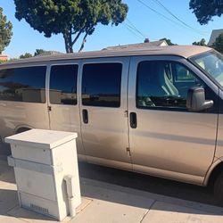 2010 Chevy Express 2500