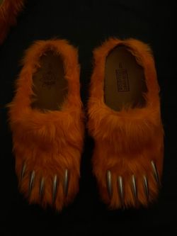 Bravest Studios Orange Bear Claw Mules Size 9