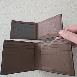 New Coach Wallet