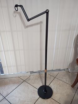 Stand/electronic stand