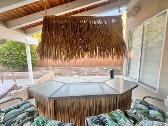 🍹 TIKI BAR (Or Remove Tiki Skirt!) & 4 SWIVEL BAR STOOLS 🍹