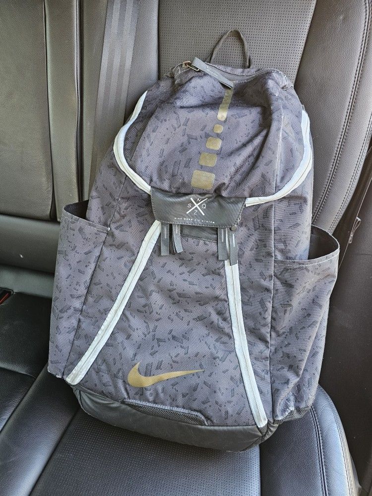 nike backpack bubble Amazon.com | Adult Air Max (17L) Red Grey PERSONALIZATION:No Personalization Nylon Crescent Crossbody Bag Best Use:Day Hiking Trolley sleeve slides over
