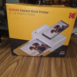KODAK Dock Plus Retro PD460 Gift Bundle