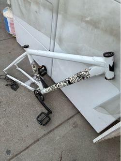 Throne 29er frame looking for trades