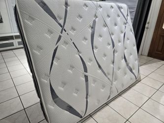 Queen Mattress