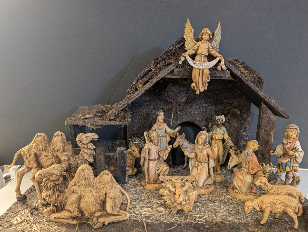 Fontonini Nativity Set For Christmas 