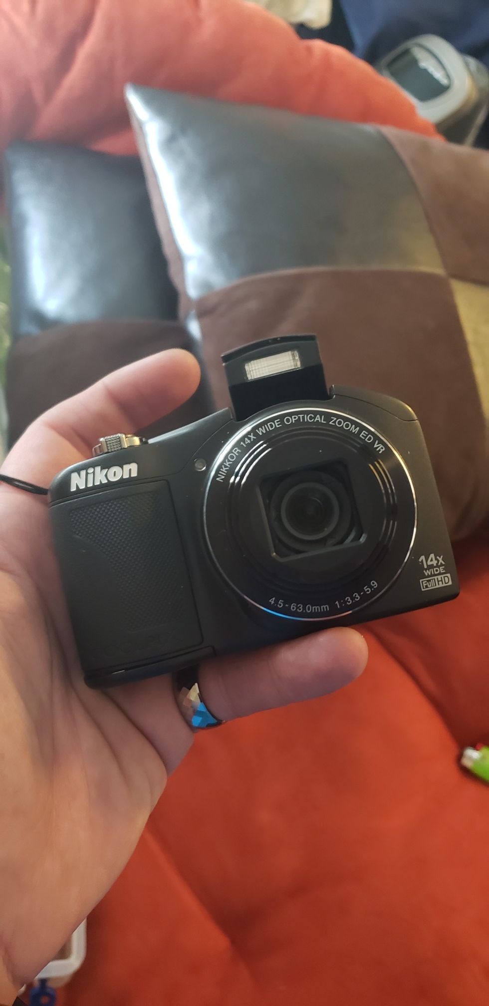 NIKON COOLPIX L610