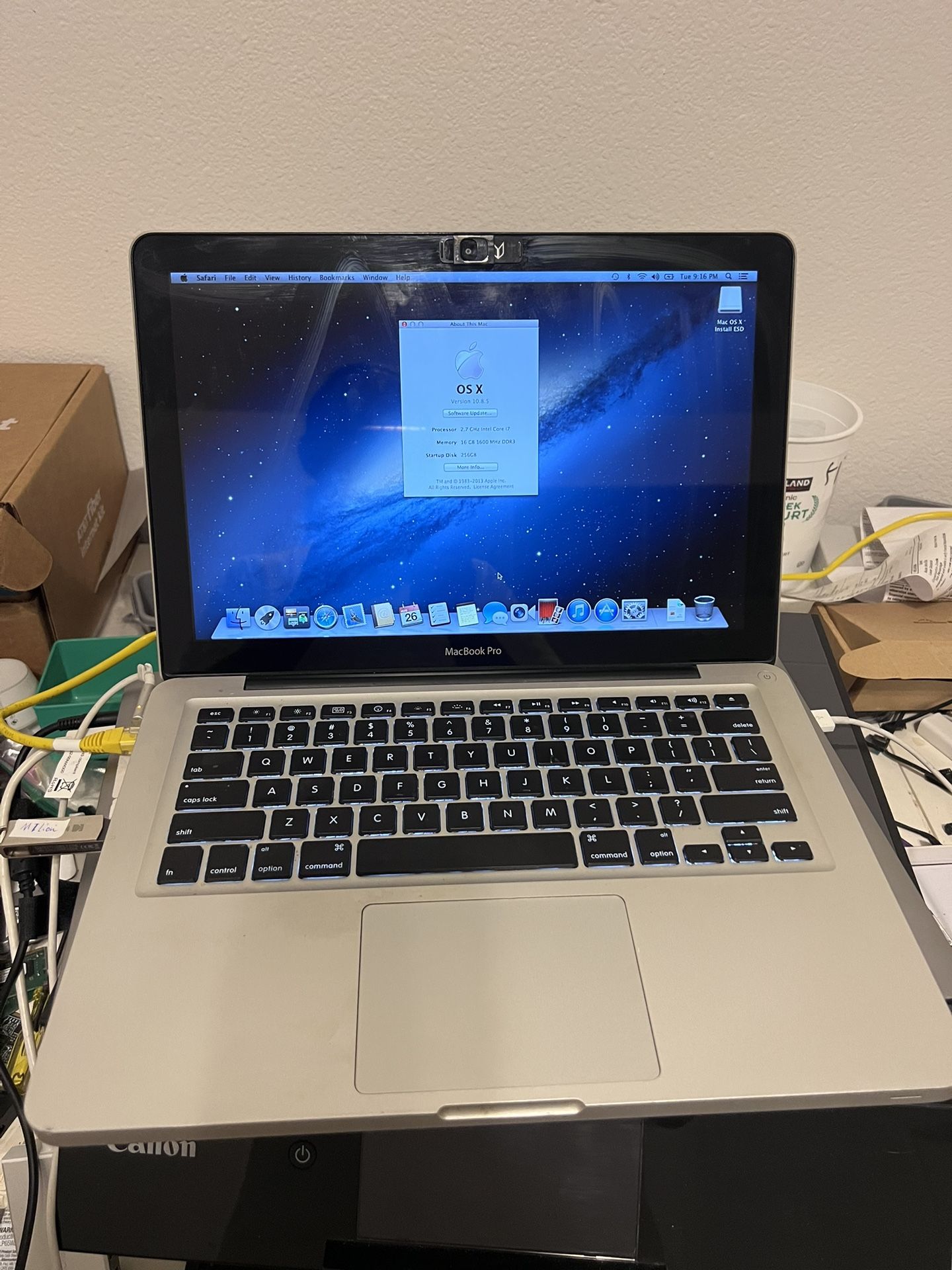 macbook pro 2011 13” A1278 i7 2.7GHz 16GB ram, 256GB SSD X Lion