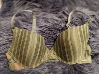 Set Of 3 Bras Size 34C-34B for Sale in Las Vegas, NV - OfferUp