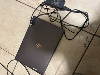 HP Laptop for school, editing & browsing!