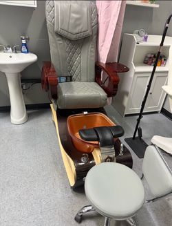 Pedicure chair