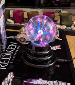 Plasma Light Ball Lamp