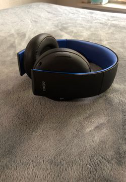 Wireless Play station headphones ! New