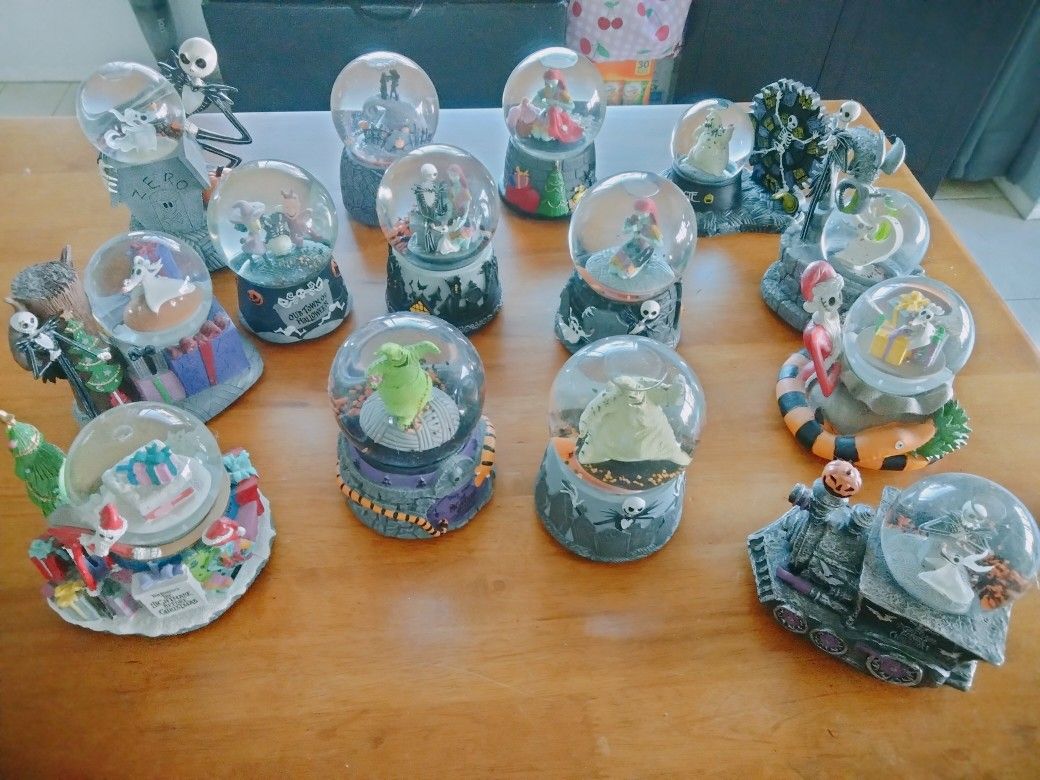 Nightmare Before Christmas Snow globes