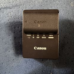Cannon Battery Charger With Battery