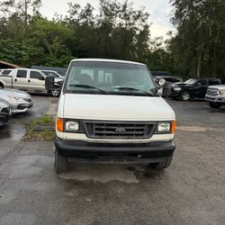 2007 Ford E350 Super Duty