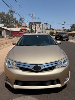 2012 Toyota Camry Hybrid