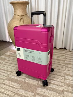 Signature Hardside Trunk Carry on Spinner Suitcase - Open Story