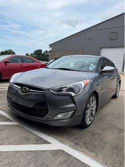 Hyundai Veloster 2013