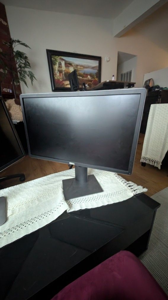 2 Dell Monitors