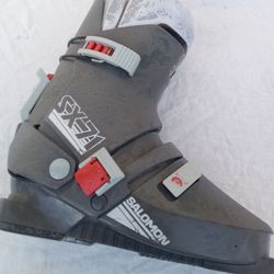 Salomon SX-71 Unisex Ski Boots, Size 320/25, Sleek Gray Finish with Red Accent Buckles, Rear Entry, Works with Marker Bindings - Needs New Heel Plates