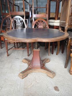 cloverleaf mechanical hi-low table