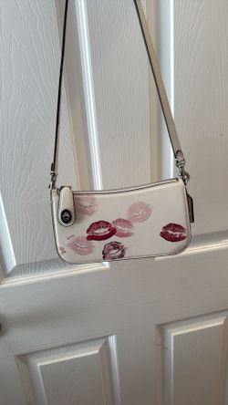 Coach Lip Print Shoulder Bag 