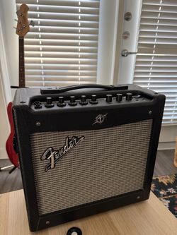 Fender Mustang Amp
