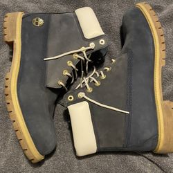 Dark Blue Timberland W Coke White Leather Cuffs Size 13!