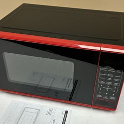 Mainstays 0.7 Cubic Feet 700W Microwave Oven 