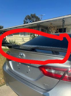 TRUNK SPOILER 2018-2024 TOYOTA CAMRY ( ONLY THE SPOILER) “”” THE TRUNK IS NOT INCLUDING “””